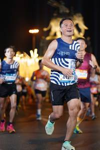 BIB: 41271
                            <button type="button" onclick="openModal(23110163)" class="btn btn-primary btn-sm float-right btn-popup" data-toggle="modal" data-target=".modal-high-quality">
                        <i class="fas fa-shopping-cart"></i> Add to Cart
                    </button>
                                            <button type="button" onclick="isThisMe(23110163, true)" class="btn btn-success btn-sm float-right btn-popup btn-isme hidden" data-toggle="tooltip" data-placement="bottom" title="นี่คือรูปของคุณใช่ไหม คลิกที่นี่เพื่อเอาเข้าอัลบั้ม">
                        <i class="fas fa-plus"></i> Add to album
                    </button>
                    <button type="button" onclick="isThisMe(23110163, false)" class="btn btn-warning btn-sm float-right btn-popup btn-isnotme hidden">
                        <i class="fas fa-ban"></i> Remove from album
                    </button>